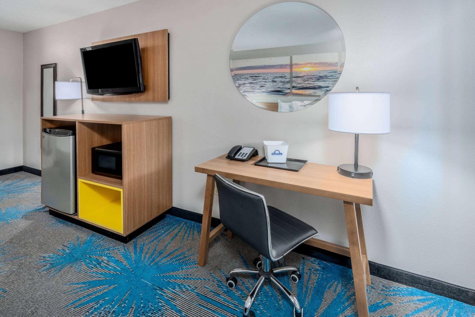 Days Inn By Wyndham Los Lunas Exterior foto